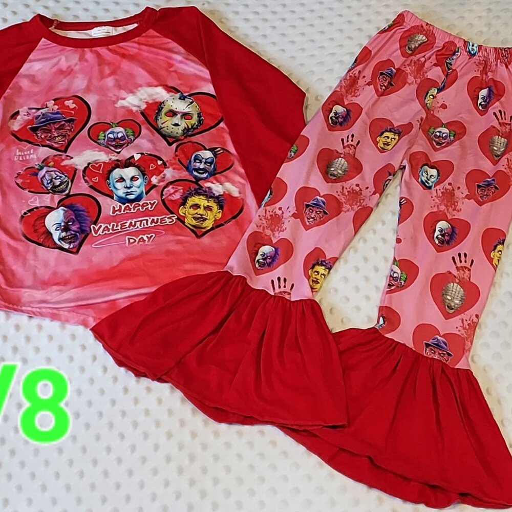 Horror guy Valentines outfit 7/8